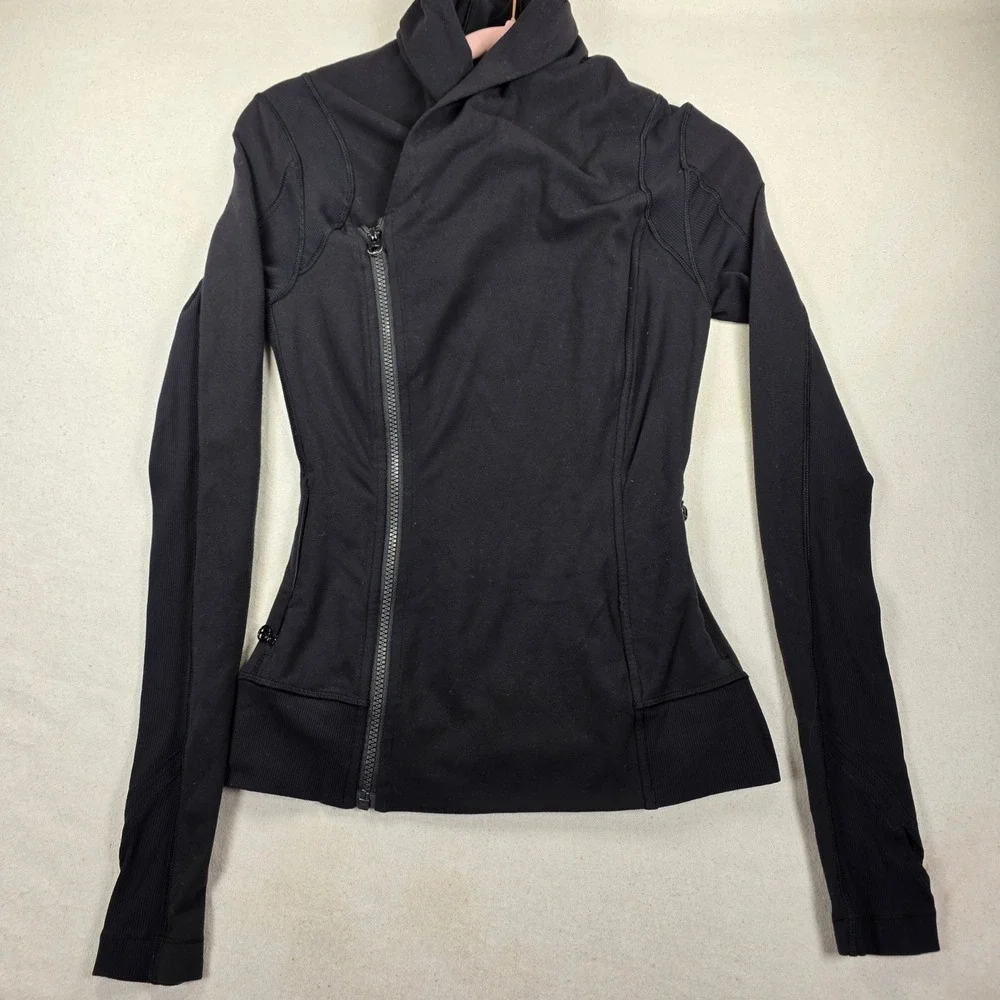 Lululemon Asymmetrical Bhakti Yoga Zip Cowl Neck Jacket Black Size 2 H679